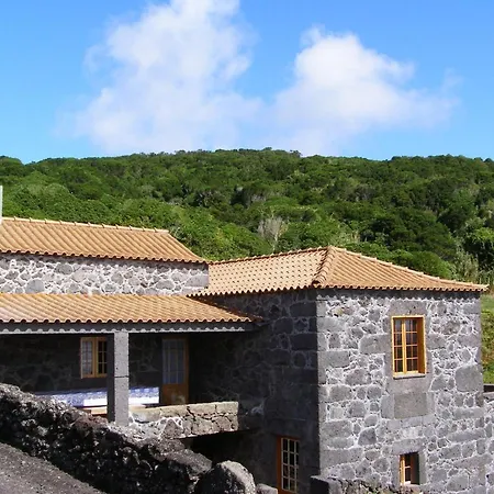 Holiday home Casa Do Bernardo Feiteira